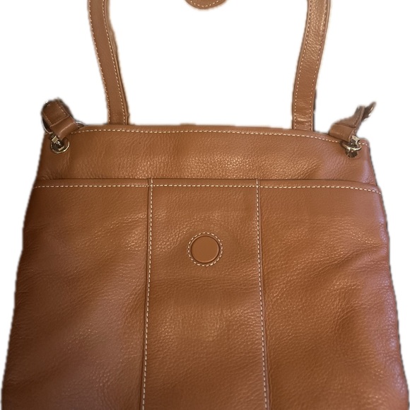 Genuine leather crossbody purse….Liz Claiborne by New York - Picture 4 of 15